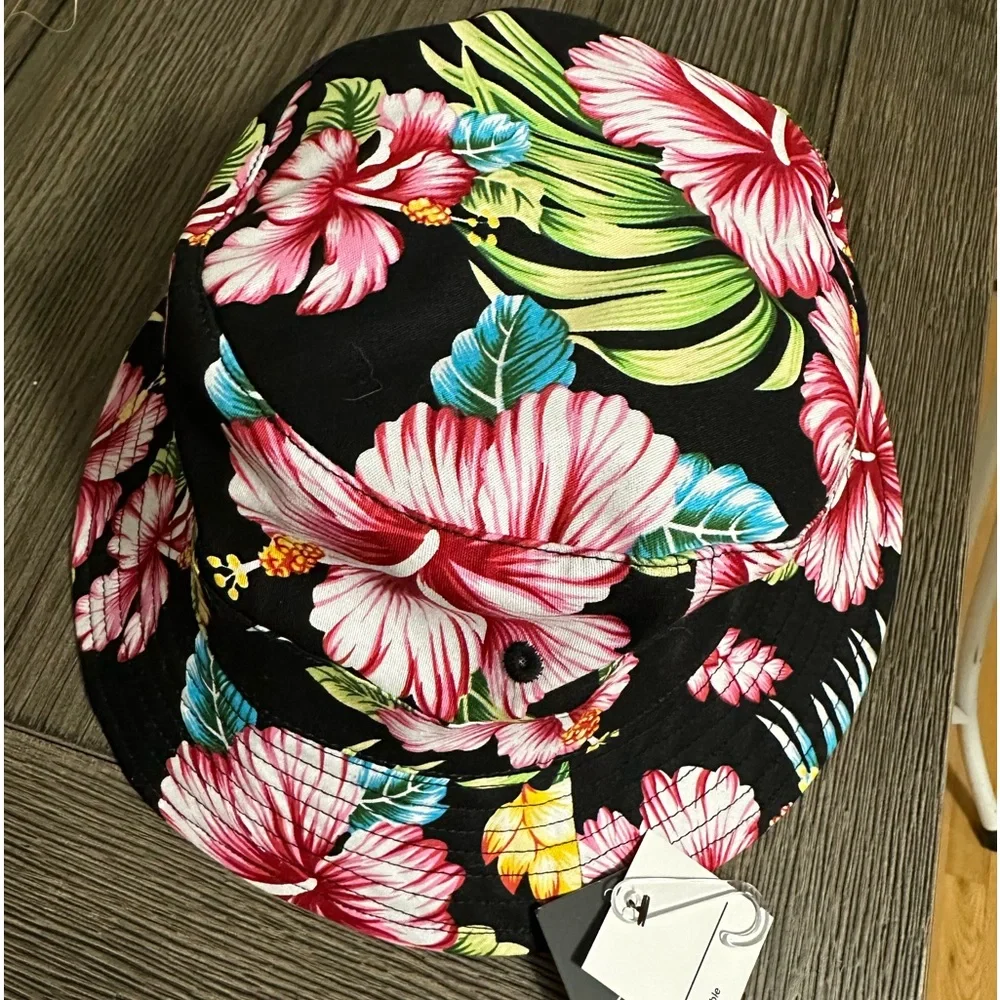 Cap - multicolor - Picture 1 of 6